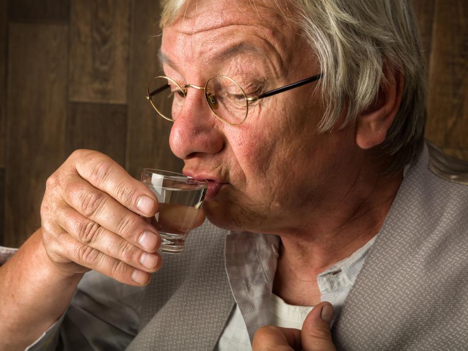 Up to 40% of older patients indulge in risky drinking