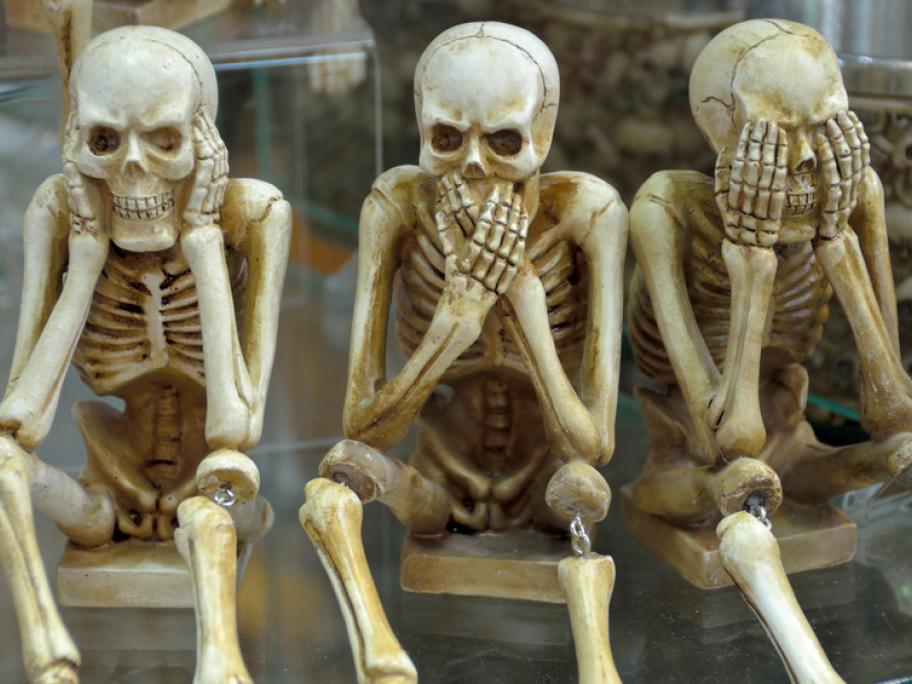 Hear no evil skeletons