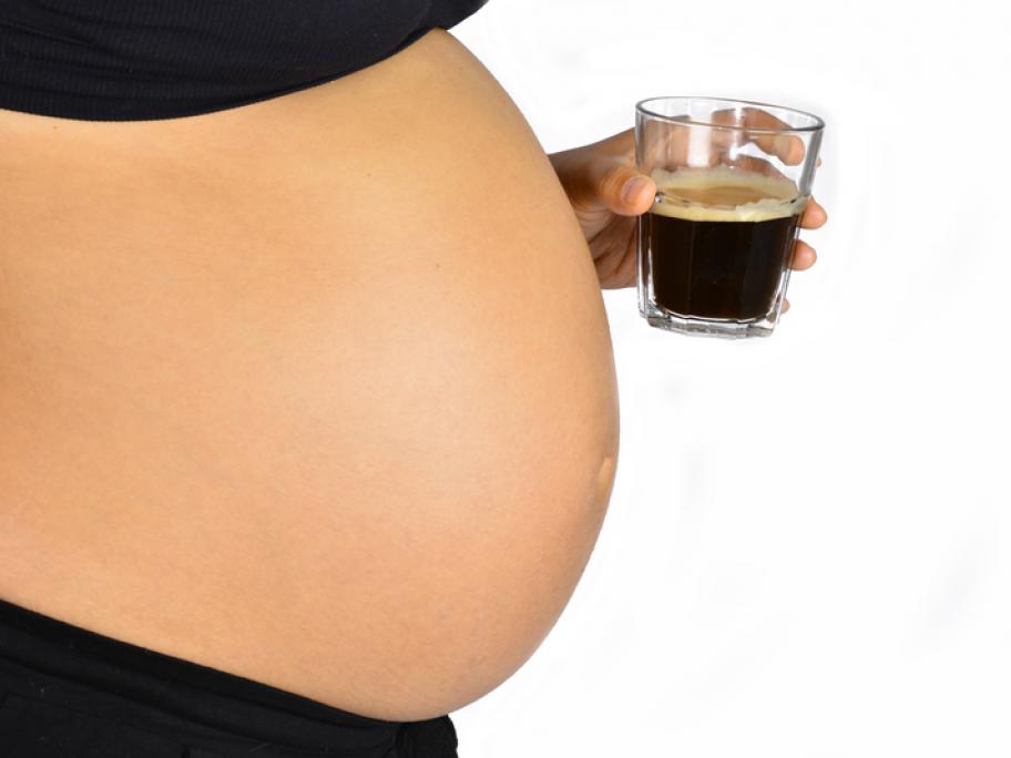 pregnant belly coffee