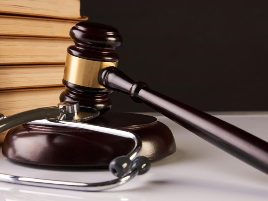 Stethoscope_gavel
