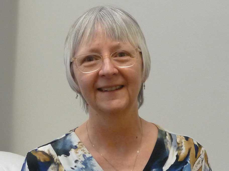 Dr Meryl Broughton