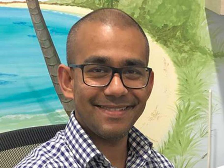 Dr Nuwan Dharmaratne