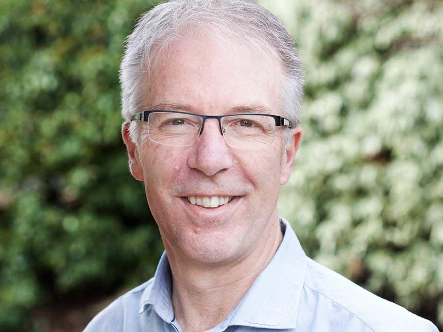 Dr Gerard Ingham