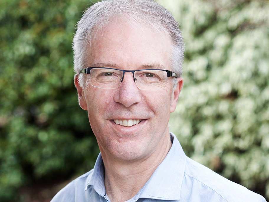 Dr Gerard Ingham