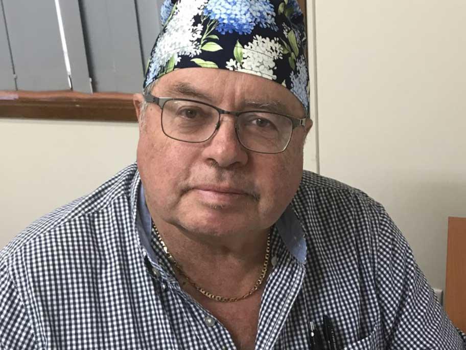 Dr Ray Jones