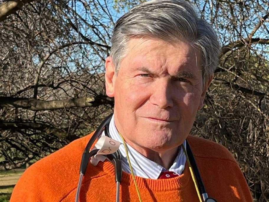 Dr Nicholas O’Ryan