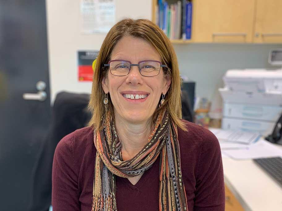Dr Elana Roseth