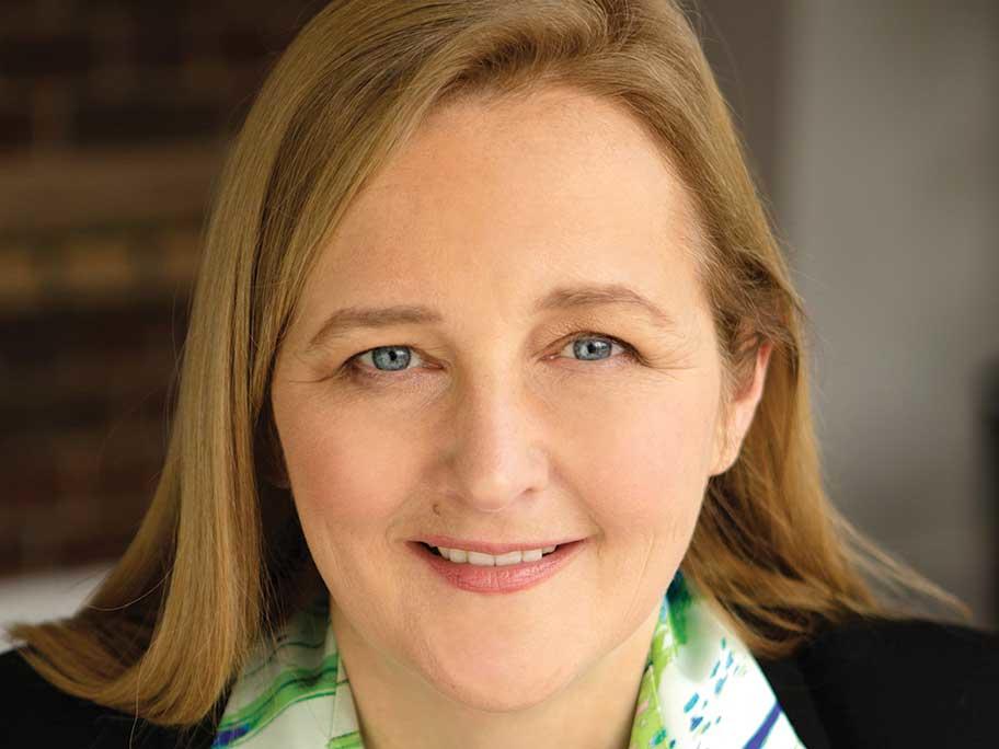 Professor Marion Savillekn