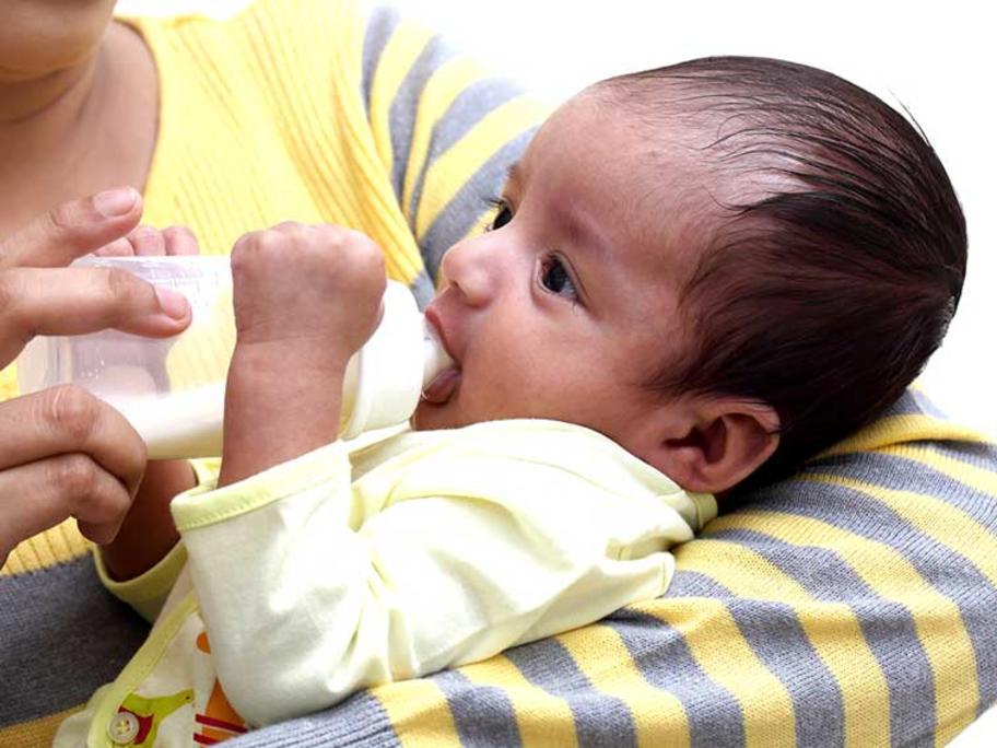 baby feeding