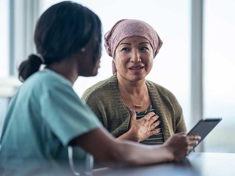 patient with cancer in consult