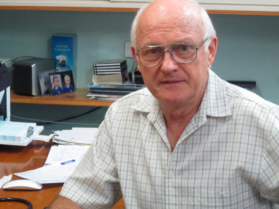 Dr Rodney Catton