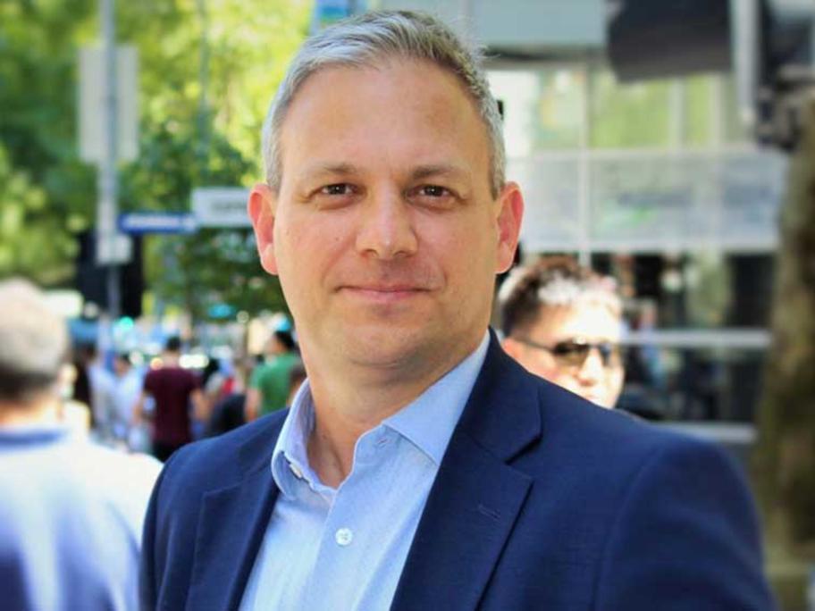 Professor Brett Sutton