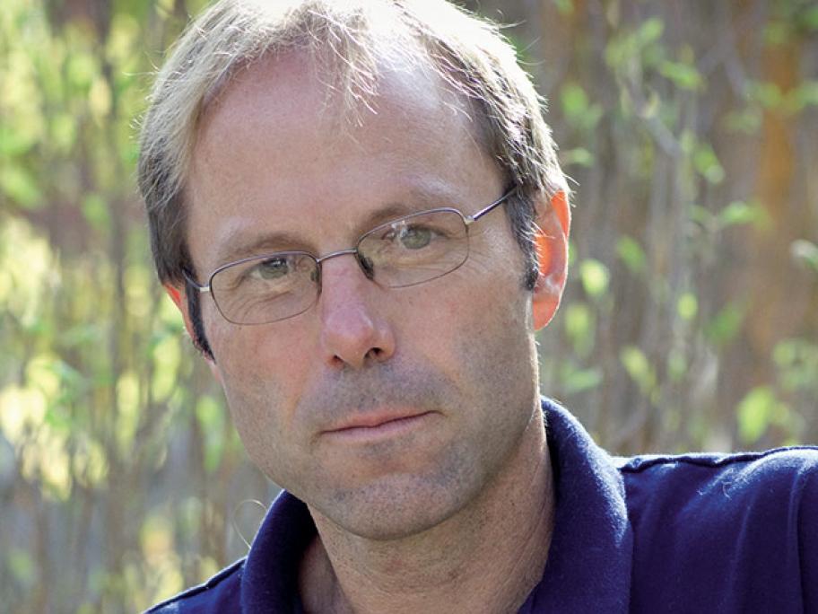 Dr Lachlan Fraser