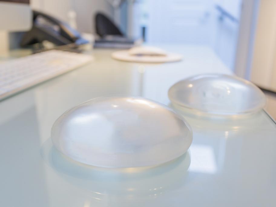 breast implant