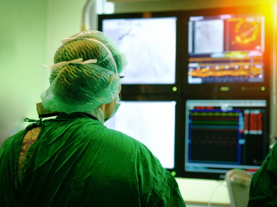 cardiac interventionalist in the cathlab