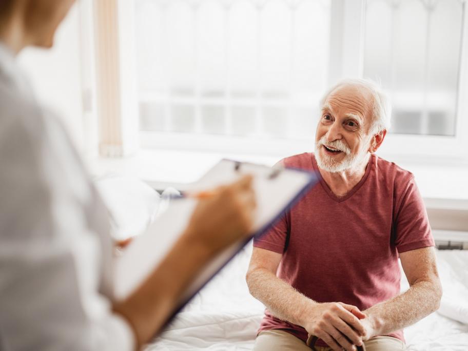 old man in hospital