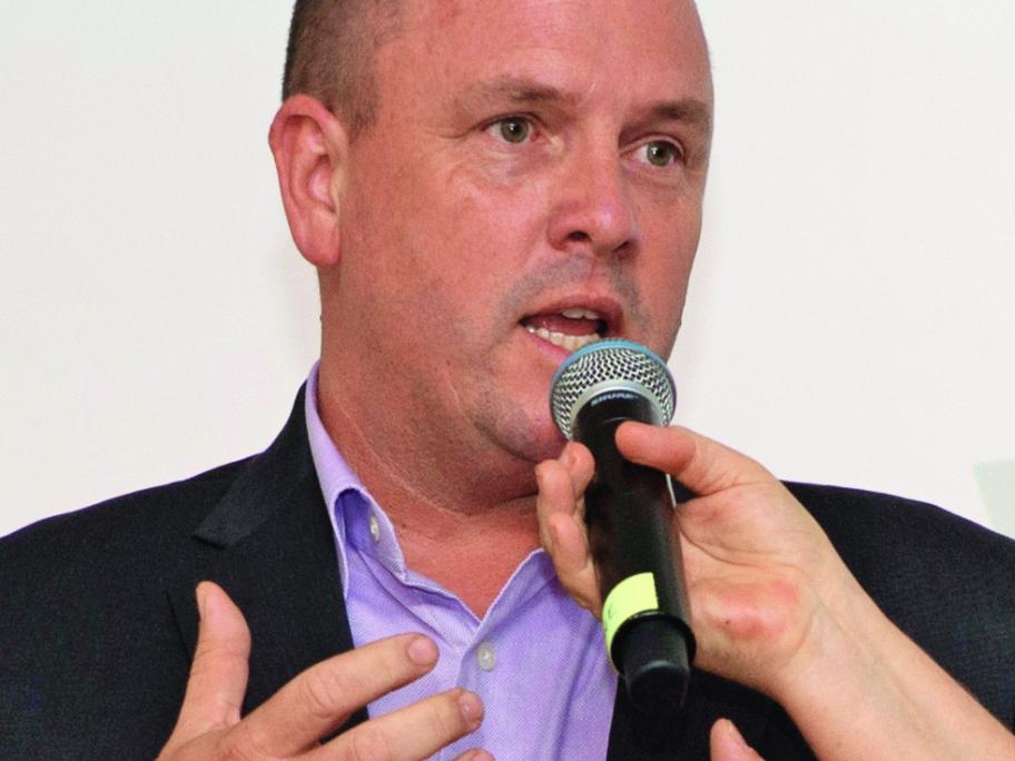 Dr Simon Judkins