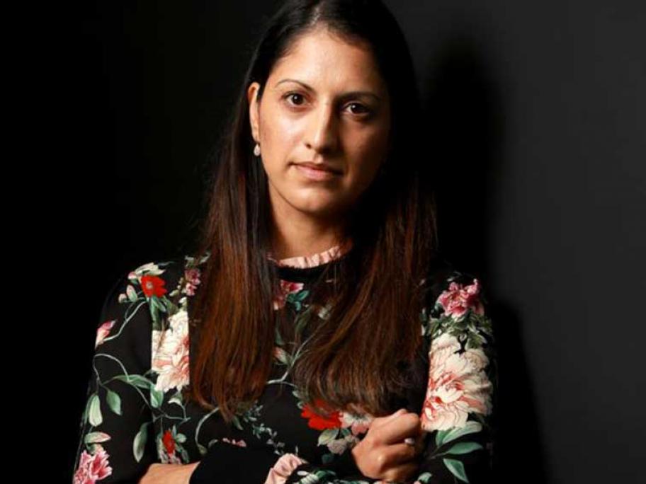 Dr Karen Williams
