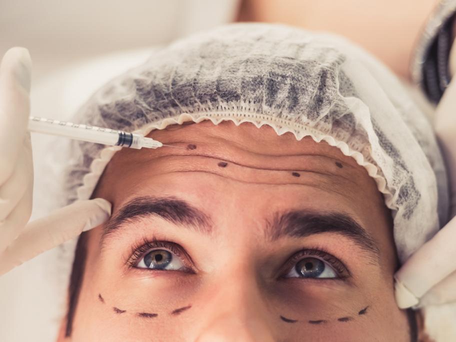 Male cosmetic surgery