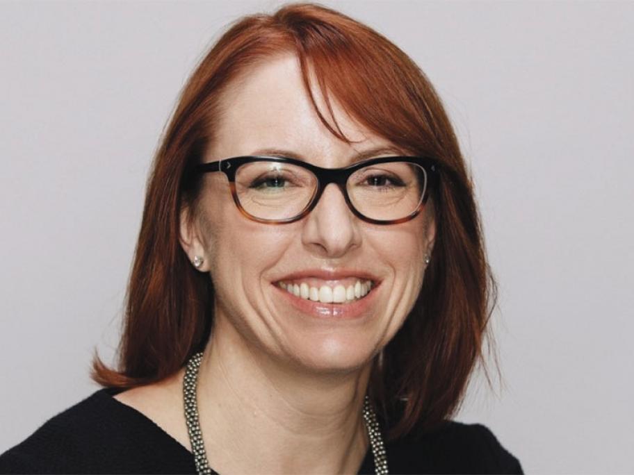 Dr Dana Newcomb
