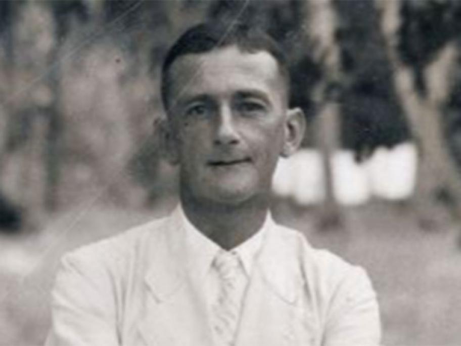 Dr Ben Quin.