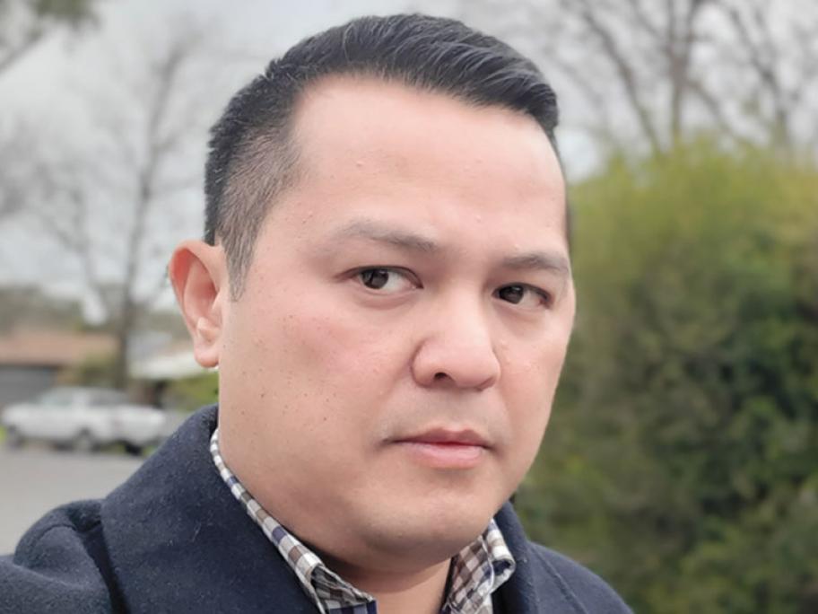 Dr Reno Riandito