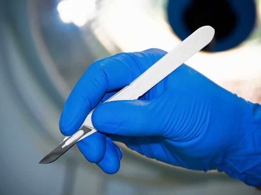 scalpel