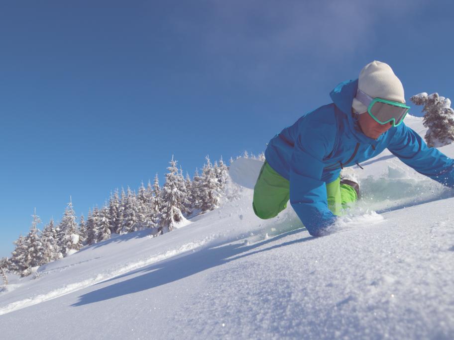 Snowboarder