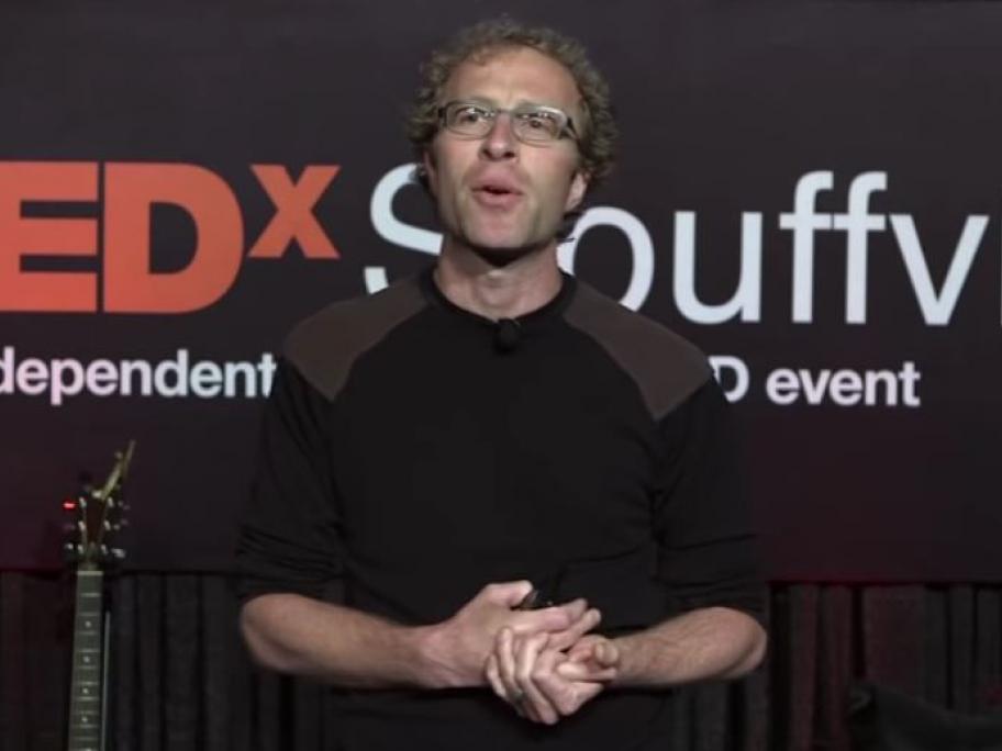 Dr Gary Bloch