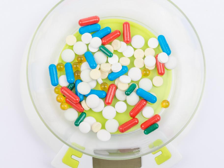weighing pills