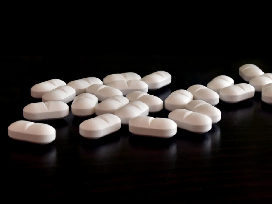 white antidepressant tablets