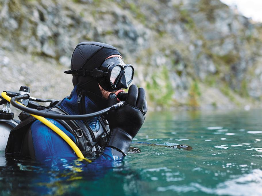 scuba diver