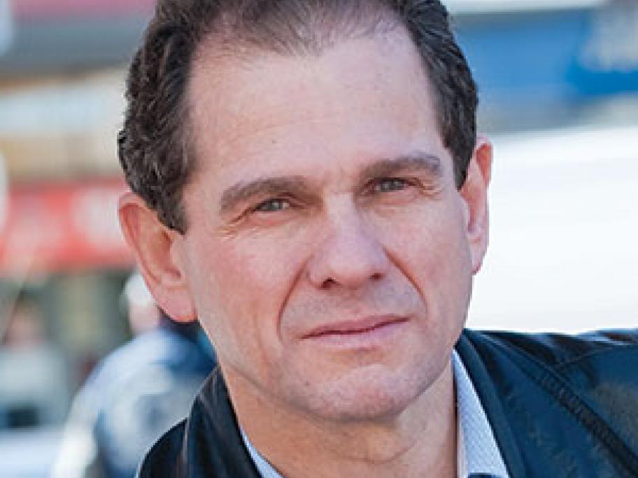 Dr Nathan Pinskier