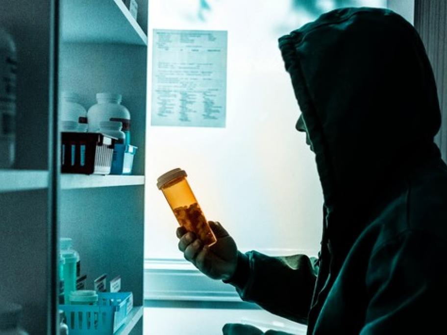pharmacy drug thieves