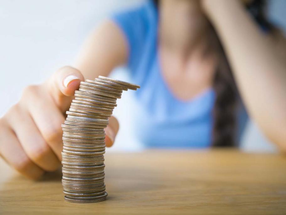 Pharma spend on doctors falls