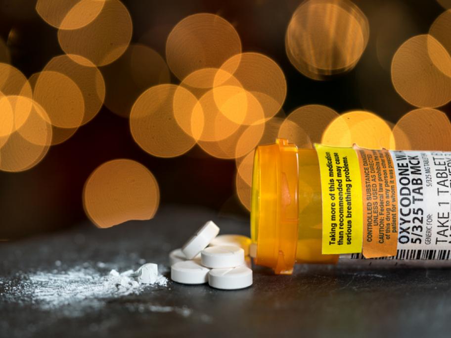 Remorseful pharmacist sanctioned over oxycodone lapse