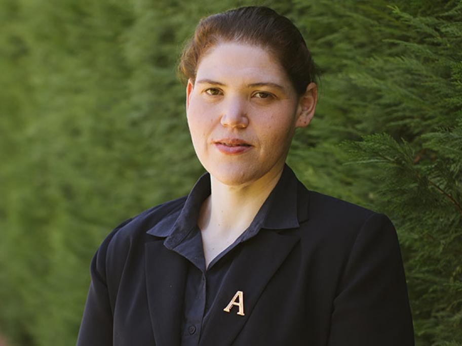 Dr Arlene Taylor