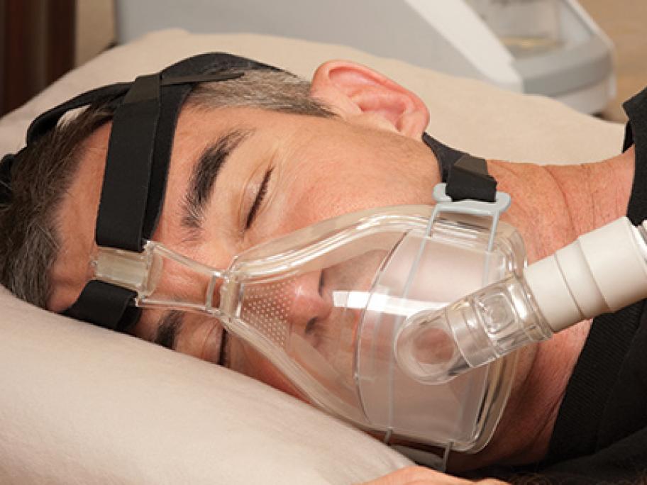 Man wearing CPAP orofacial mask
